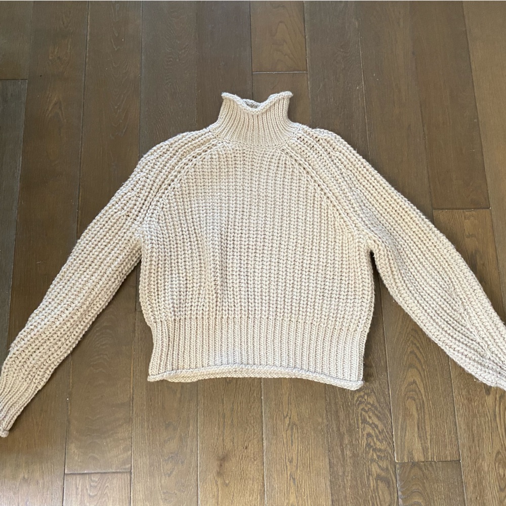 Knit sweater - cream color